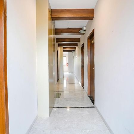Fabhotel Swaraj Shirgaon  Exterior photo